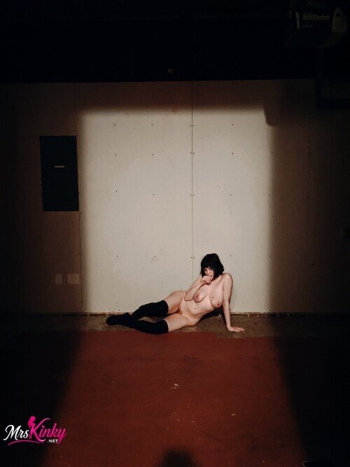 210527-2120471945-You-walk-into-your-basement-at-night-and-see-this.-What-do-you-do.md.jpg